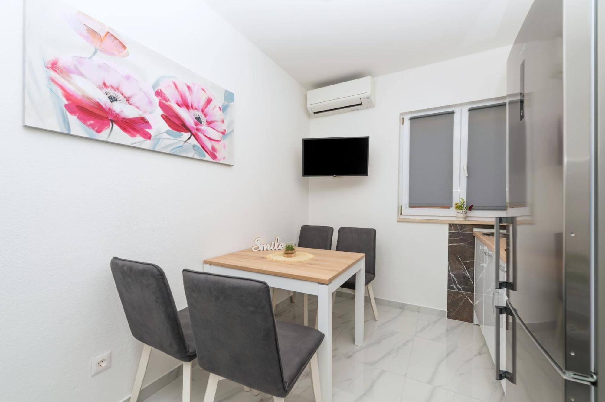 Apartmants Sestic Tučepi Exteriér fotografie
